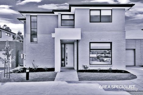 Property photo of 8 Rembrandt Court Pakenham VIC 3810