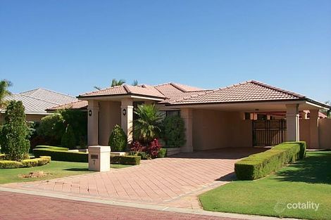 7 St Helena Way, Iluka, WA 6028