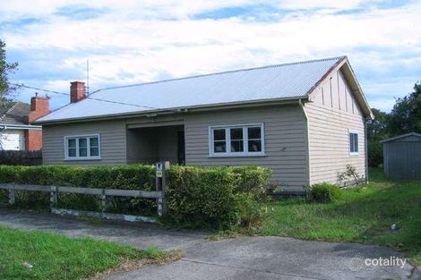 8 The Crescent, Springvale, VIC 3171