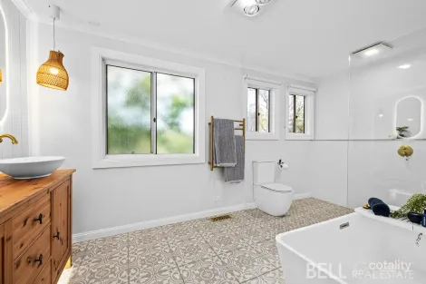 Property photo of 1/31 Rangeview Road Mount Evelyn VIC 3796
