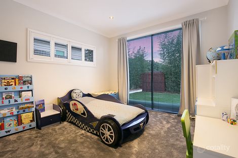 17A HOLYOAKE DR, DAISY HILL, QLD 4127