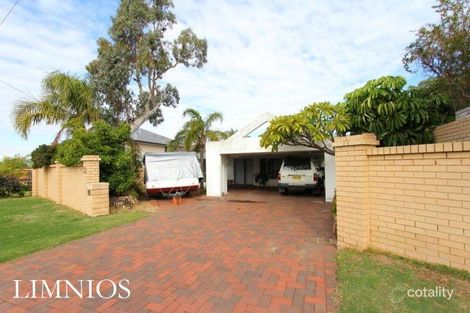 32 Porteous Rd, Sorrento, WA 6020