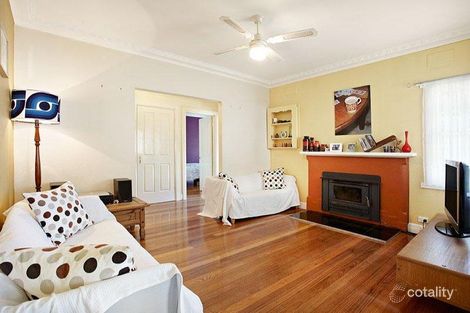 Property photo of 8 Caleb Street Bentleigh East VIC 3165