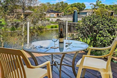 Property photo of 18 Lakes Circuit Burleigh Waters QLD 4220
