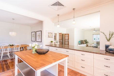 Property photo of 38 Emma Street Holland Park West QLD 4121