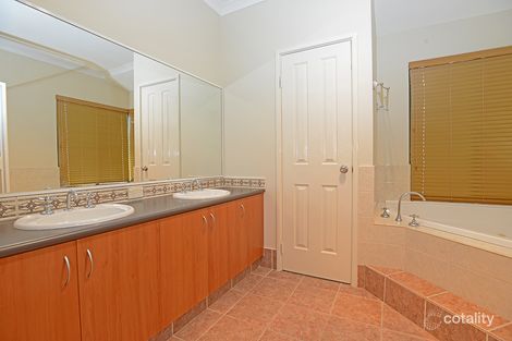 8a Zenobia St, Palmyra, WA 6157