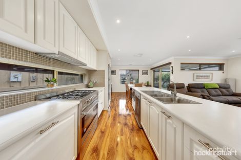 Property photo of 38 Bellavista Drive Wollert VIC 3750