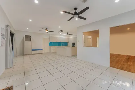 Property photo of 1 Lacewood Circuit Warner QLD 4500