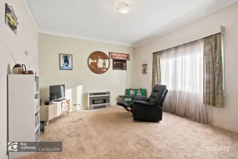 Property photo of 8 Brock Street Moe VIC 3825