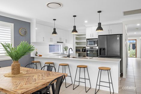 Property photo of 16 Kubler Crescent Redland Bay QLD 4165