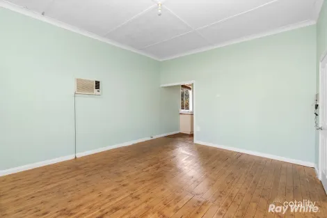 Property photo of 24 Waterview Street Ganmain NSW 2702