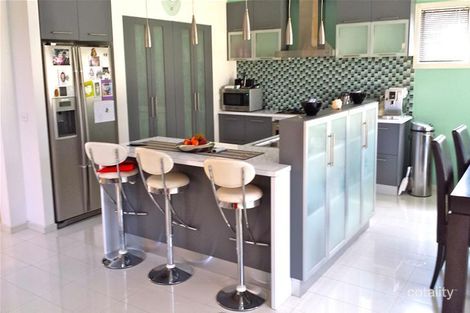 Property photo of 201 Cairnlea Drive Cairnlea VIC 3023