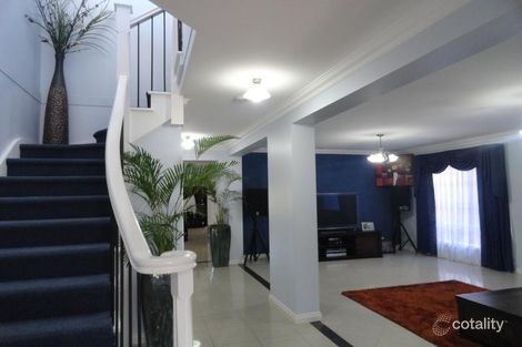 Property photo of 3 Kingsbridge Circuit Cairnlea VIC 3023