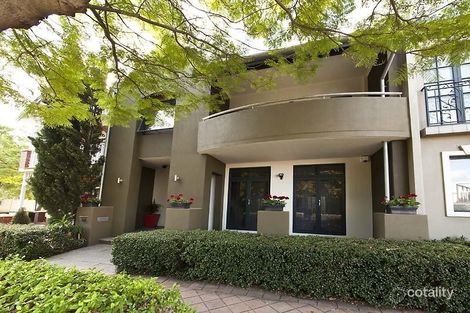 Property photo of 32 Juniper Bank Way Subiaco WA 6008