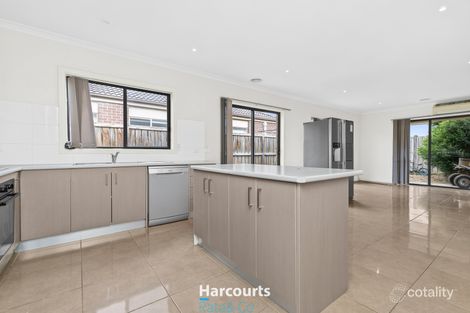Property photo of 114 Allumba Way Wollert VIC 3750