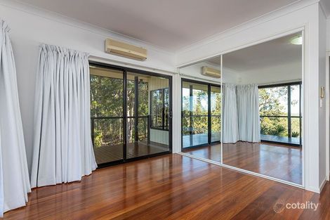 Property photo of 90 Falconglen Place Ferny Grove QLD 4055