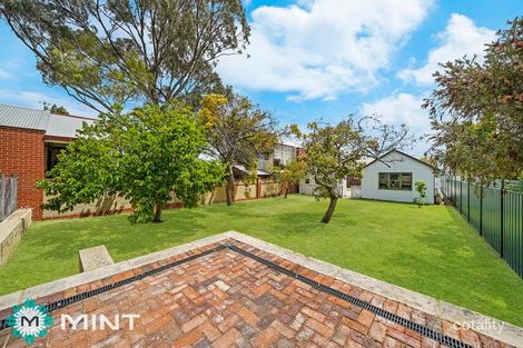 Property photo of 26 Carnac Street Fremantle WA 6160