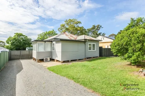 90 Castlereagh St, Tahmoor, NSW 2573