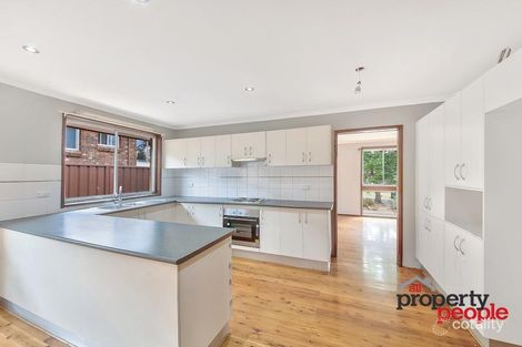 Property photo of 8 Singer Place Ingleburn NSW 2565