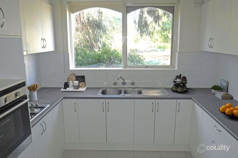 Property photo of 2/40 Melby Avenue St Kilda East VIC 3183