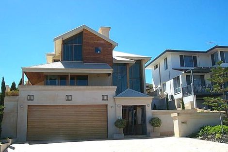 Property photo of 21 Marine Terrace Sorrento WA 6020