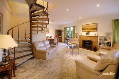 Property photo of 8 Dobson Road Montmorency VIC 3094