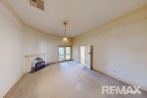 Property photo of 2/187-189 Forsyth Street Wagga Wagga NSW 2650