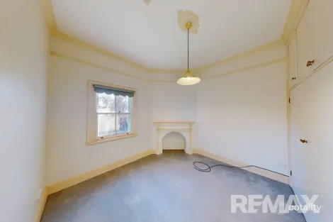Property photo of 2/187-189 Forsyth Street Wagga Wagga NSW 2650