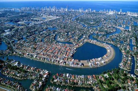 Property photo of 90 Sir Bruce Small Boulevard Benowa QLD 4217