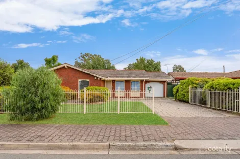 Property photo of 14 Leane Avenue Ridgehaven SA 5097