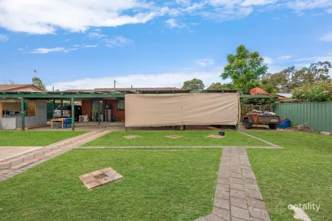 Property photo of 14 Leane Avenue Ridgehaven SA 5097