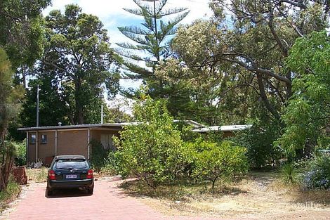 Property photo of 2 Lyndhurst Road Kalamunda WA 6076