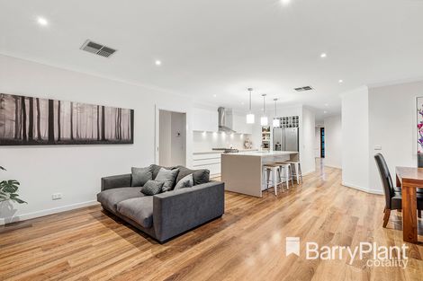 Property photo of 27 Morecroft Avenue Croydon VIC 3136