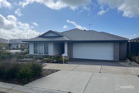 5 Firetail Gr, Cowes, VIC 3922