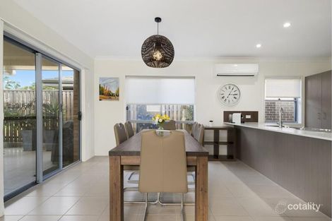 Property photo of 14 Serpentine Close Fitzgibbon QLD 4018