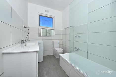 Property photo of 2/4 Osborne Avenue Glen Iris VIC 3146