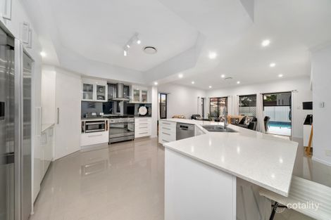 Property photo of 31 Aurora Place Newport QLD 4020