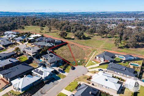 Property photo of 3 Warrock Place Bourkelands NSW 2650