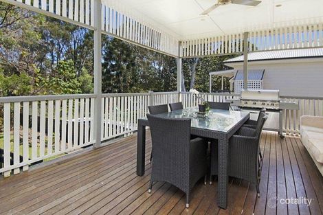 73 Ashton St, Camp Hill, QLD 4152