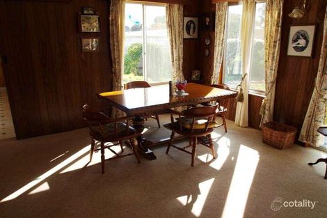 Property photo of 27 Gwynne Street Hamlyn Heights VIC 3215