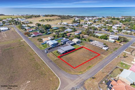 Property photo of 20 Marshall Street Burnett Heads QLD 4670