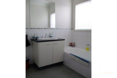 Property photo of 2 Okeefe Street White Hills VIC 3550