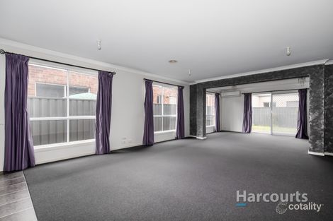 Property photo of 52 Edmondshaw Drive Deer Park VIC 3023