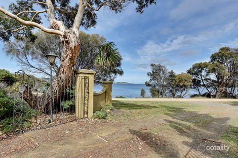 Property photo of 116 Apex Point Road White Beach TAS 7184