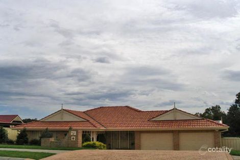 Property photo of 29 Springvale Circuit Cameron Park NSW 2285