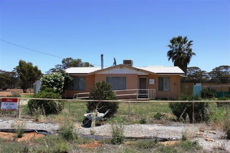 Property photo of 34 Griffiths Street Bodallin WA 6424