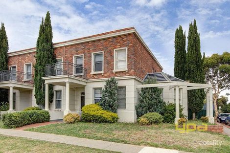 Property photo of 1 Richmond Terrace Roxburgh Park VIC 3064