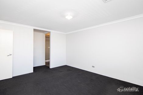 Property photo of 8 Ranfurly Approach Ellenbrook WA 6069