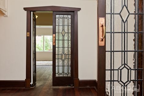 Property photo of 8 Renown Avenue Claremont WA 6010