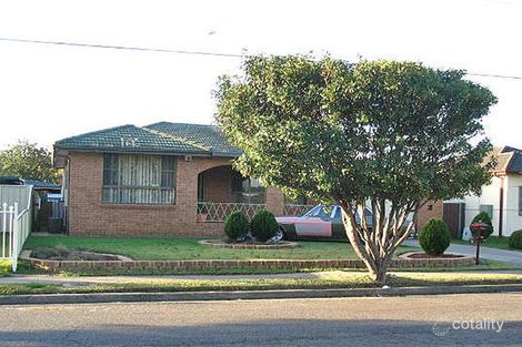 19 Goodacre Ave, Fairfield West, NSW 2165